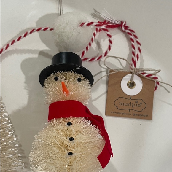 ☄️ 2/$10 ☄️Mudpie Snowman and Tree Garland - Picture 2 of 5